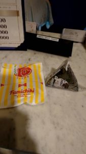 腹ペコスタッフ…